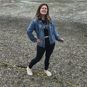 Meet your Posher, Rikki